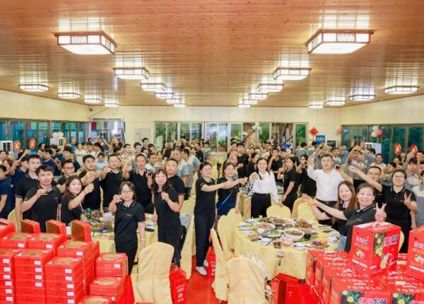 中秋快樂 花好月圓 中秋快樂 花好月圓